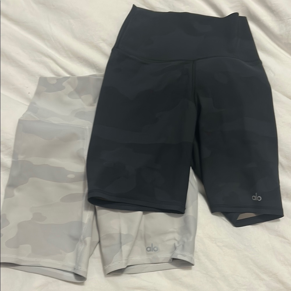ALO Yoga Black and Gray Bike Shorts High Waist Stretch